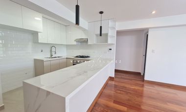 ALQUILER DepartO de ESTRENO, FRENTE AL PARQUE, CON TERRAZA. Surco