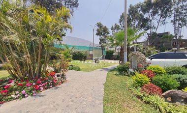 Dpto en condominio, con terraza, ambientes amplios. Surco