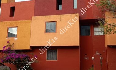 Casa céntrica en privada con seguridad y alberca Las Plazas, ubicación privilegiada, $$ A OFERTAR, solo CONTADO