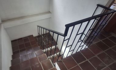 Terreno en Venta Tumbaco Altos de La Viña 1050 m2 Urbanización Privada Casa de Campo