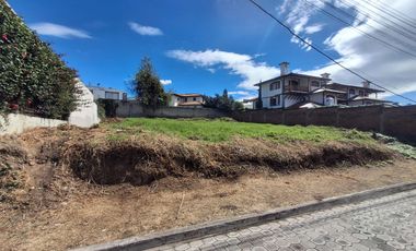 Terreno en Venta Cumbayá Urbanización Privada Lumbisí