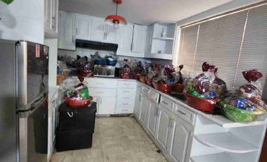 ALQUILO CASA IDEAL EMPRESAS POR AV EJÉRCITO CAYMA