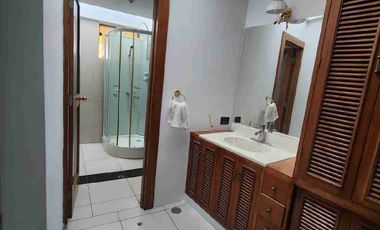 ALQUILO CASA IDEAL EMPRESAS POR AV EJÉRCITO CAYMA