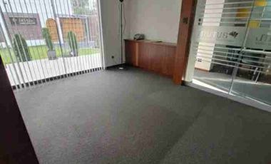 ALQUILO CASA IDEAL EMPRESAS POR AV EJÉRCITO CAYMA