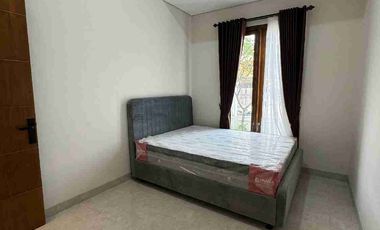 Rumah Luas Pinggir Jalan View Sawah Dekat UII