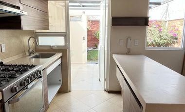 Casa en Renta - Lomas Virreyes Calimaya - modelo Castilla