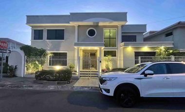 CASA DE RENTA EN URB. PUERTO AZUL