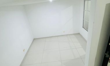CASA DE 2 PISOS EN LUGAR RESIDENCIAL.-