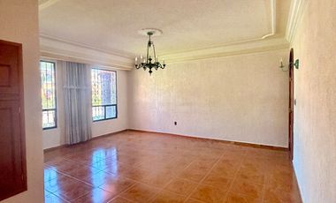 CASA DE UN PISO EN RENTA EN PRIVADA HUERTAS DEL CARMEN EL PUEBLITO QUERETARO