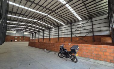 BODEGA ARRIENDO  4300 M2 ARROYOHONDO ZONA INDUSTRIAL YUMBO