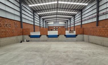 BODEGA ARRIENDO  4300 M2 ARROYOHONDO ZONA INDUSTRIAL YUMBO