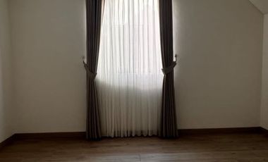 Rumah Nyaman 2 Lantai + Attic Room di Cakung Jakarta Timur – Siap Huni & Strategis