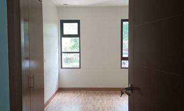 2 Storey Townhouse for sale in San Mateo Rizal near  Quezon City and Marikina City