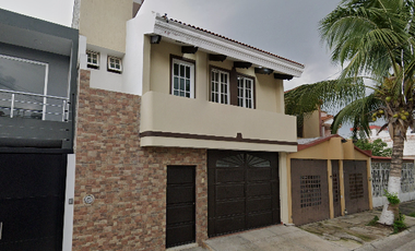 VENTA DE CASA EN LA FLORESTA ZAMORA DE HIDALGO MICHOACAN