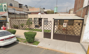 VENTA DE CASA CALLE LEANDRO VALLE NUMERO 54 COLONIA SAN PEDRO MUNICIPIO TEXCOCO DE MORA ESTADO DE MEXICO