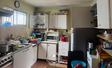 VENDE CASA USO COMERCIAL -. EXCELENTE UBICACION