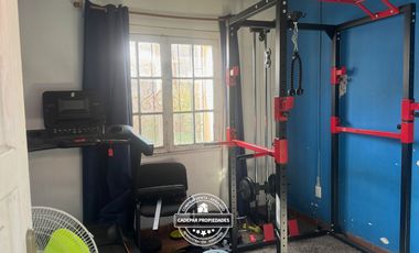 VENDE CASA USO COMERCIAL -. EXCELENTE UBICACION