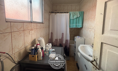 VENDE CASA USO COMERCIAL -. EXCELENTE UBICACION