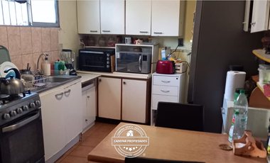 VENDE CASA USO COMERCIAL -. EXCELENTE UBICACION