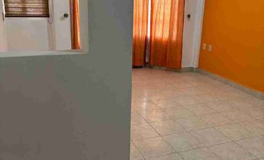 EXCELENTE PROPIEDAD PARA INVERTIR  (2 DEPARTAMENTOS Y LOCAL)