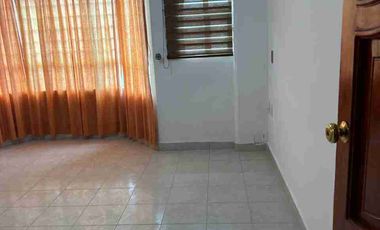 EXCELENTE PROPIEDAD PARA INVERTIR  (2 DEPARTAMENTOS Y LOCAL)