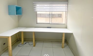 SE ARRIENDA PRACTICA OFICINA