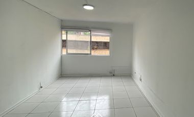 SE ARRIENDA PRACTICA OFICINA