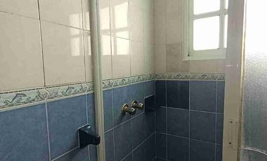 Bonita casa con sótano