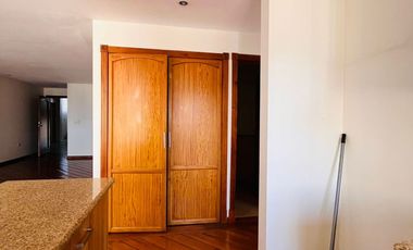 ¡Hermoso departamento en renta-sector Puertas del Sol!