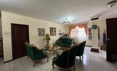 VENDO CASA INDEPENDIENTE EN PORTOVEJO