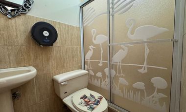 VENDO CASA INDEPENDIENTE EN PORTOVEJO