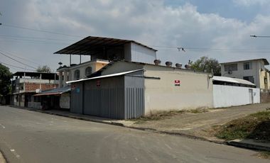 VENDO CASA INDEPENDIENTE EN PORTOVEJO