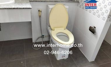 Two-story detached house, 83.3 sq.wah, Thanaphirom Village, Navanakorn, Phaholyothin Road, Khlong Luang, Pathum Thani.