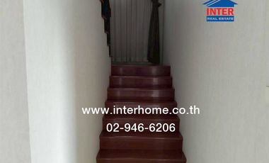 Two-story detached house, 83.3 sq.wah, Thanaphirom Village, Navanakorn, Phaholyothin Road, Khlong Luang, Pathum Thani.
