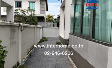 Two-story detached house, 83.3 sq.wah, Thanaphirom Village, Navanakorn, Phaholyothin Road, Khlong Luang, Pathum Thani.