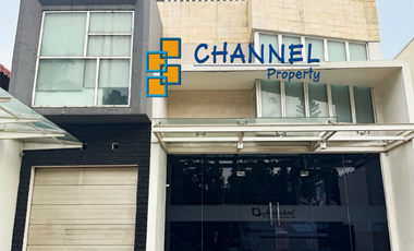 Dijual Bangunan Kantor 3 Lantai Dijalan Raya Anggrek Loka BSD Full Furnished, Vn