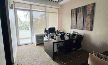 Dijual Bangunan Kantor 3 Lantai Dijalan Raya Anggrek Loka BSD Full Furnished, Vn