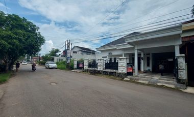 DIJUAL RUMAH BESAR KOMPLEK BUKIT SEJAHTERA POLIGON PALEMBANG