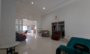 DIJUAL RUMAH BESAR KOMPLEK BUKIT SEJAHTERA POLIGON PALEMBANG