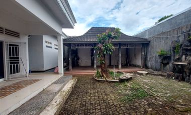 DIJUAL RUMAH BESAR KOMPLEK BUKIT SEJAHTERA POLIGON PALEMBANG