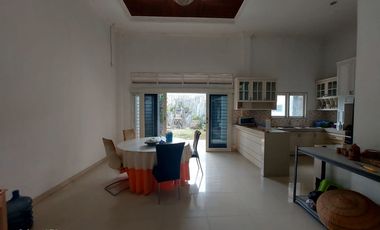 DIJUAL RUMAH BESAR KOMPLEK BUKIT SEJAHTERA POLIGON PALEMBANG