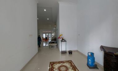 DIJUAL RUMAH BESAR KOMPLEK BUKIT SEJAHTERA POLIGON PALEMBANG