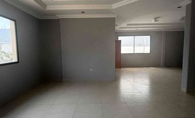 Departamento en Ciudadela Cumbres de los Ceibos de 3 Habitaciones