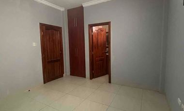 Departamento en Ciudadela Cumbres de los Ceibos de 3 Habitaciones