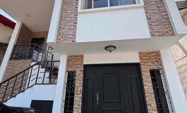 Departamento Amoblado Planta Baja en Ciudadela Entrerios de 3 Habitaciones (Via Samborondon)