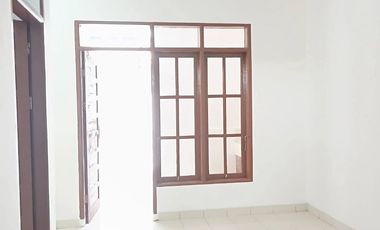 DIJUAL Rumah di Tanjung Bunga Kompleks Taman Toraja