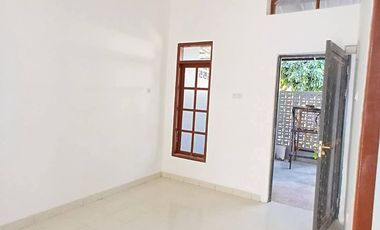 DIJUAL Rumah di Tanjung Bunga Kompleks Taman Toraja