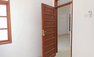 DIJUAL Rumah di Tanjung Bunga Kompleks Taman Toraja