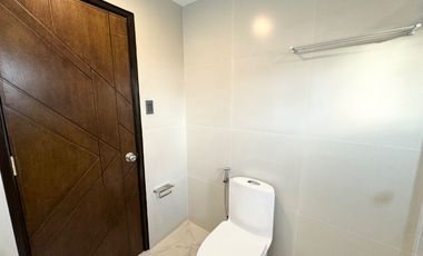 For Sale Condominium 2 Bedroom in Angeles Pampanga near Clark