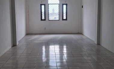 Di jual dan di sewakan 2 ruko di daerah cimanggis  depok ,pinggir jalan besar